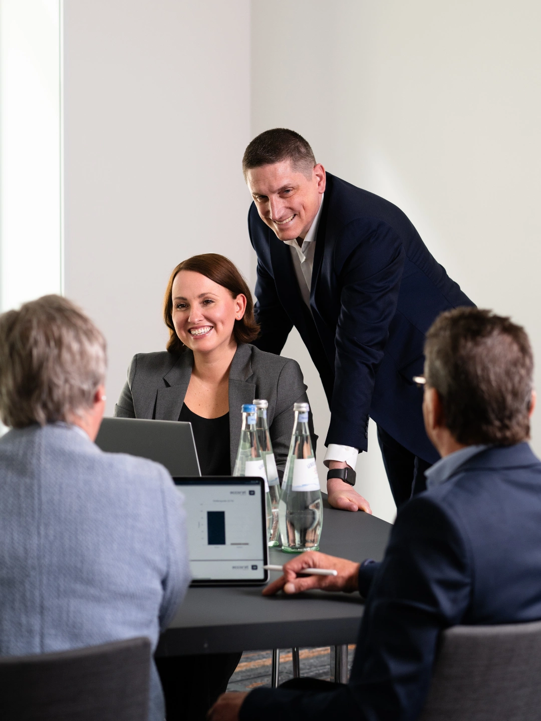 CFO-Service und Controlling für Geschäftsführer und Entscheider Effiziente Buchhaltung auslagern